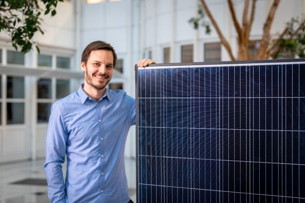 Find out everything you need to know about an LEG