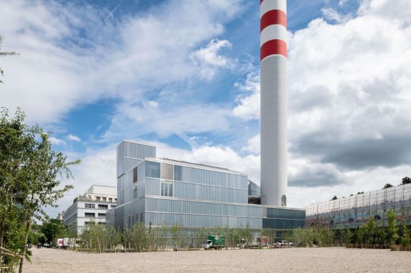 2019–2024: construction de la centrale énergétique de la Josefstrasse